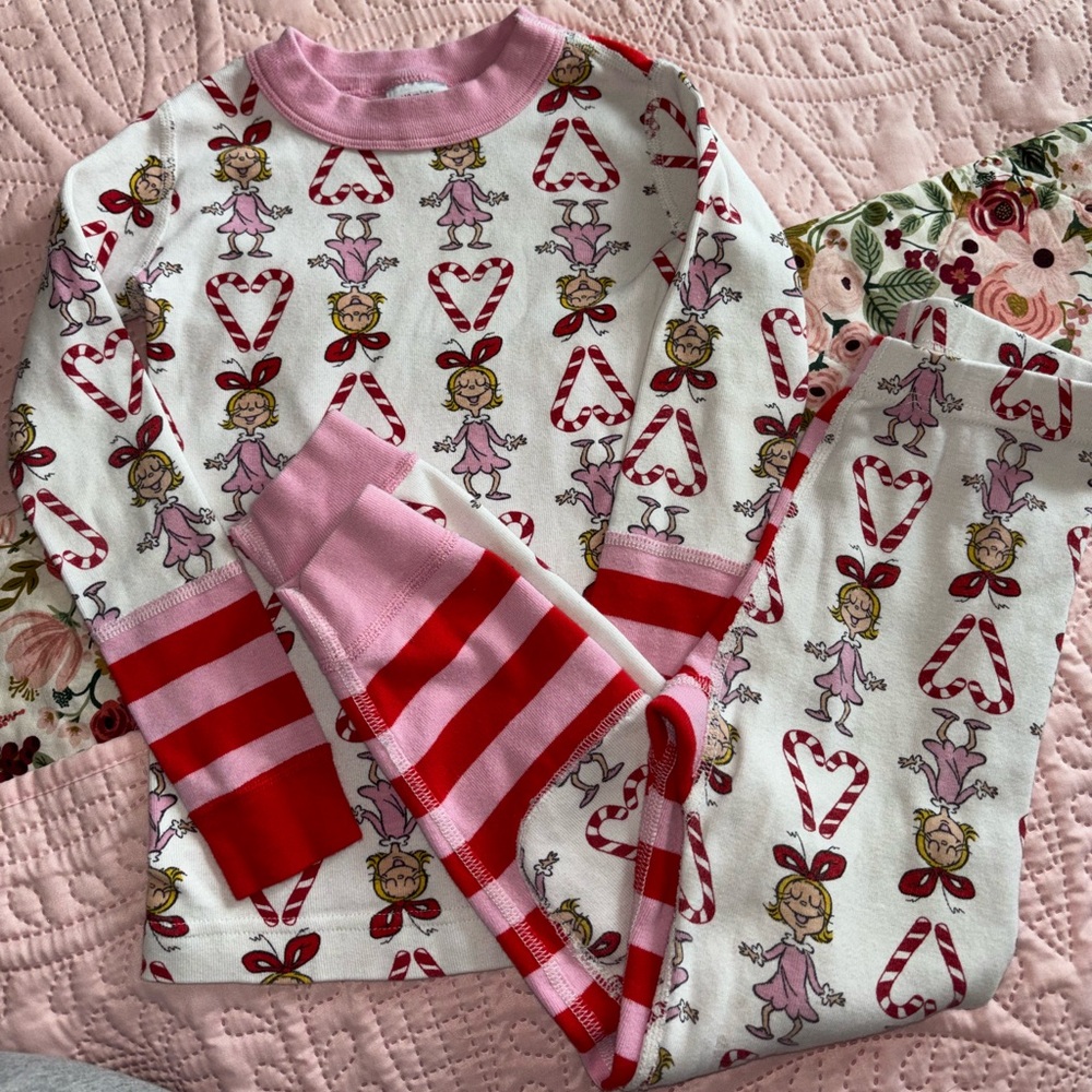 Hanna Andersson size 5 Cindy Lou Pajamas